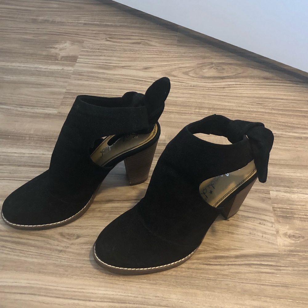 Black Booties